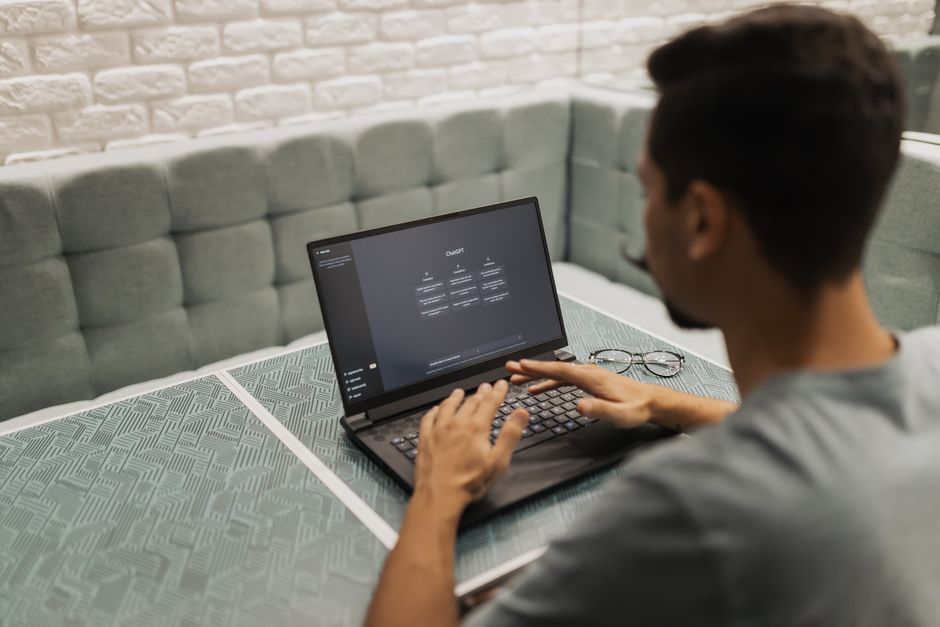 AI Tools That Quietly Give You Time Back