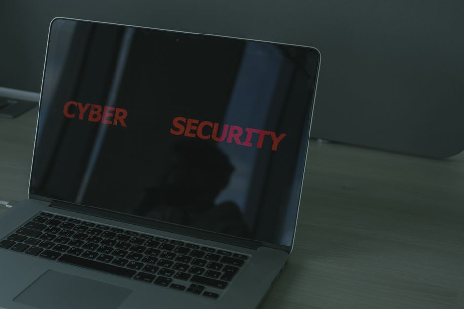The Typo-Free Scam: How to Spot Phishing Now That AI Writes It